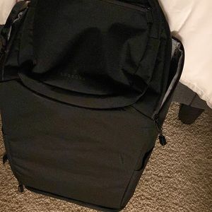 Lo & Sons Hakuba Backpack